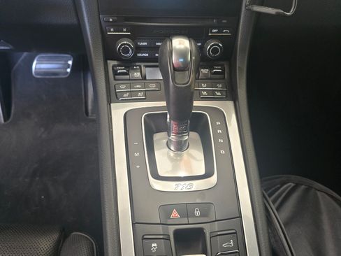 Used 2017 Porsche 718 Boxster S RWD image 2