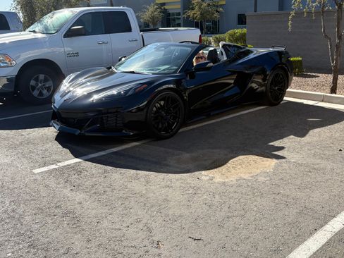 Used 2024 Chevrolet Corvette Z06 image 2