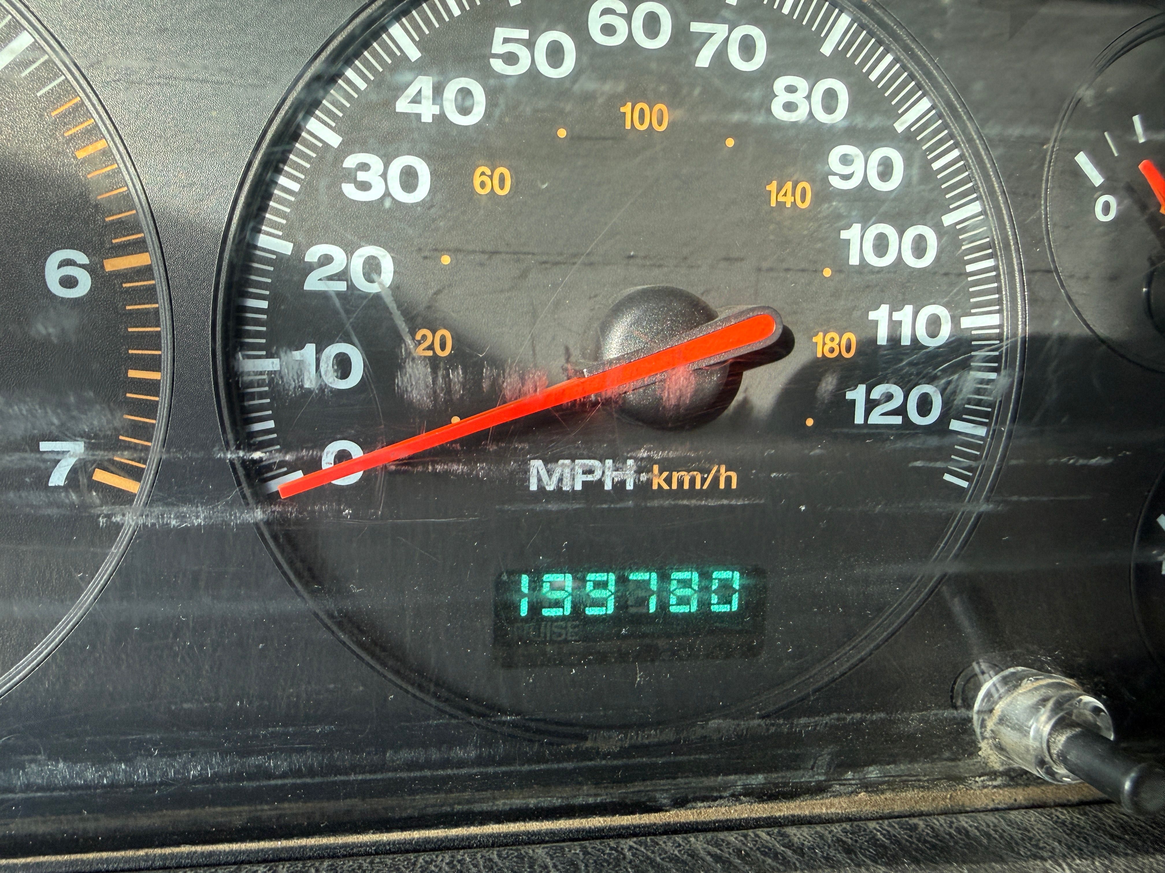 Used 2001 Jeep Grand Cherokee Laredo AWD/4WD image 12