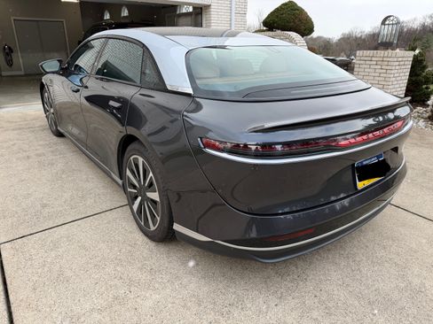 Used 2022 Lucid Air Grand Touring image 6