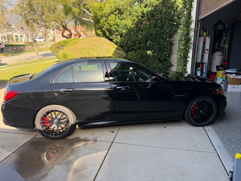 Used 2021 Mercedes-Benz C 63 AMG S image 1