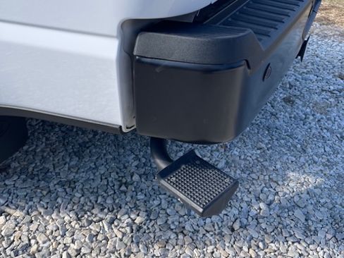 Used 2023 Ford F150 XL image 12