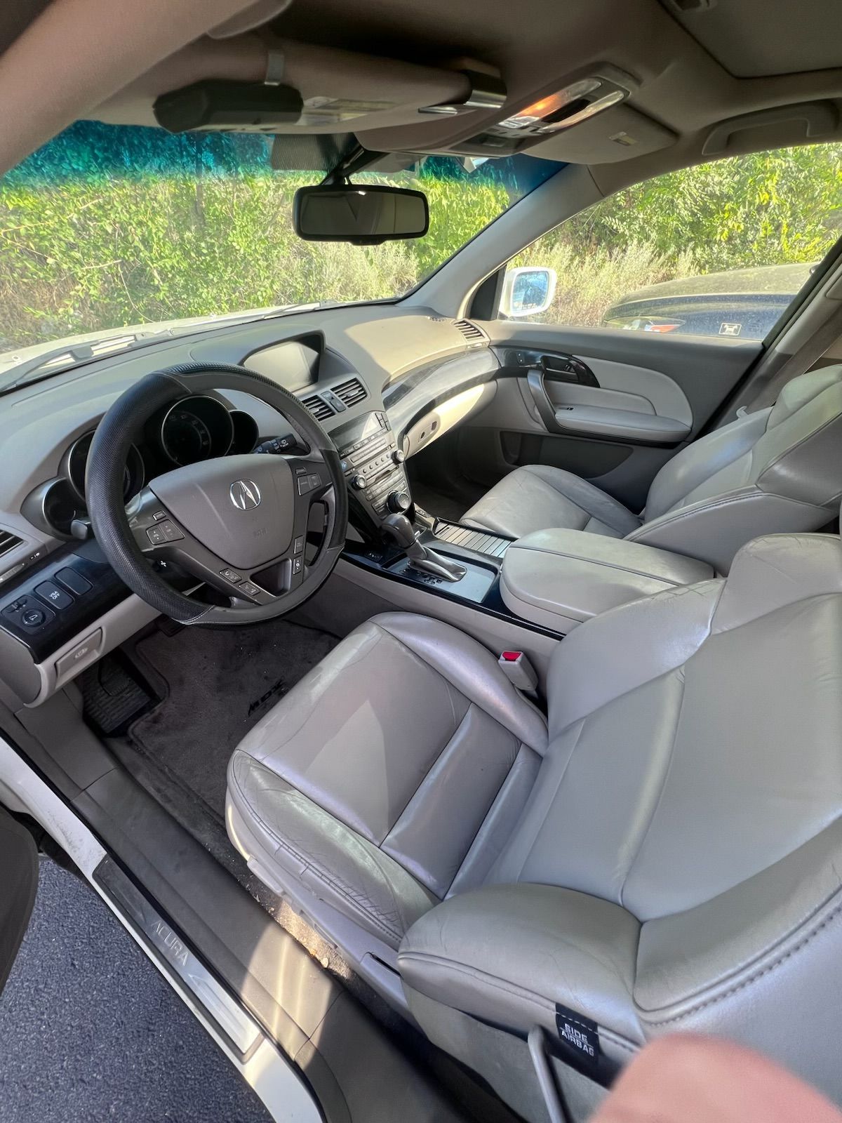 Used 2009 Acura MDX w/ Technology & Entertainment AWD/4WD image 10