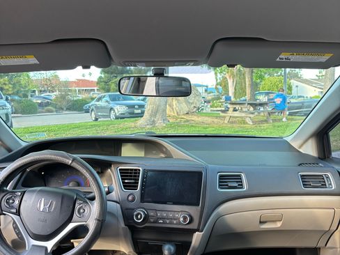 Used 2014 Honda Civic LX image 10