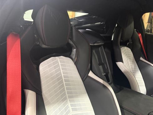 Used 2023 Chevrolet Corvette Stingray Coupe 2D w/ Z51 Performance Package image 10