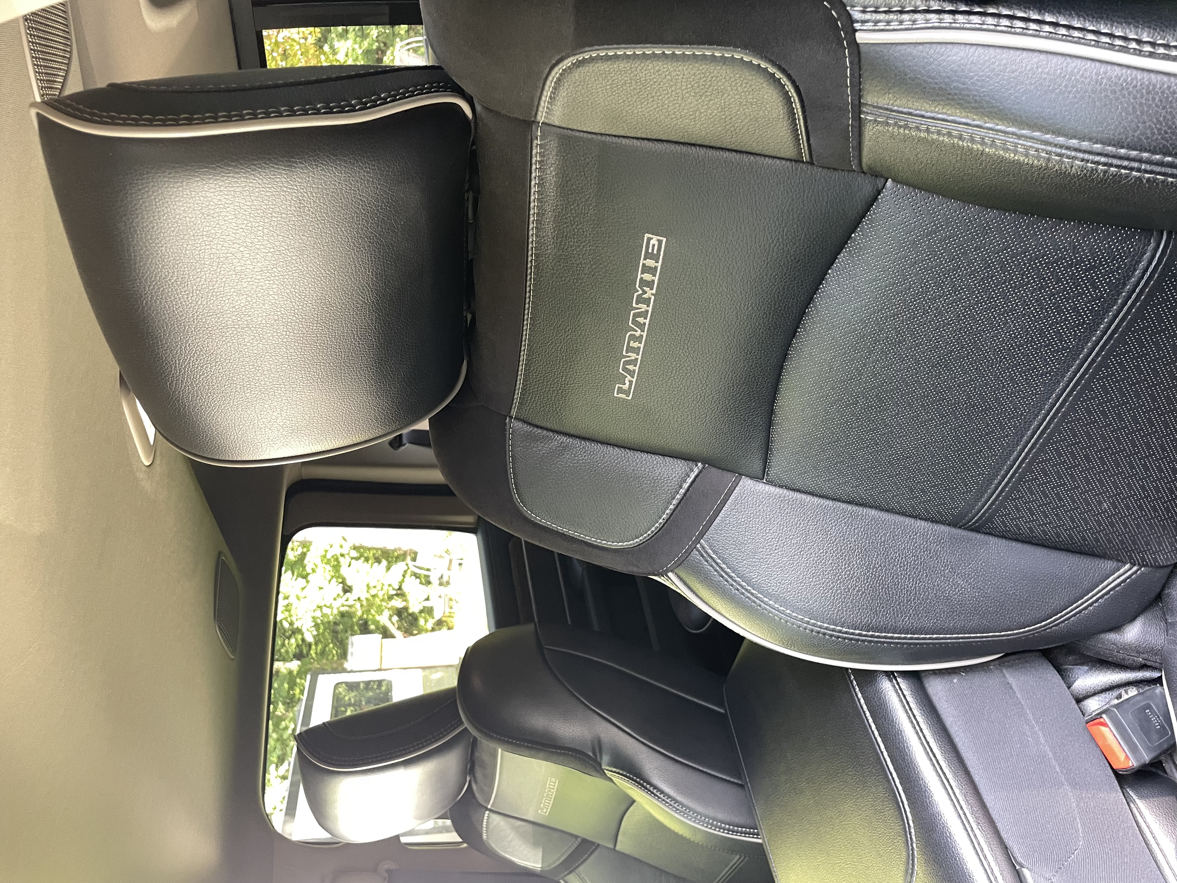 Used 2020 RAM 2500 Laramie AWD/4WD image 9