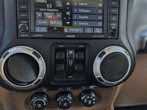 Used 2014 Jeep Wrangler Unlimited Rubicon w/ Dual Top Group image 11