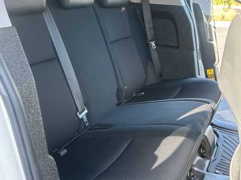 Used 2008 Toyota FJ Cruiser 4WD image 18