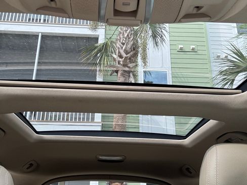 Used 2015 Mercedes-Benz ML 350 2WD image 16