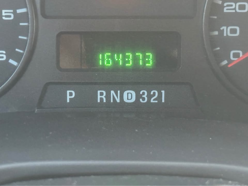 Used 2006 Ford F250 XLT AWD/4WD image 2
