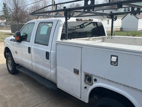 Used 2016 Ford F350 XL w/ Power Equipment Group image 11