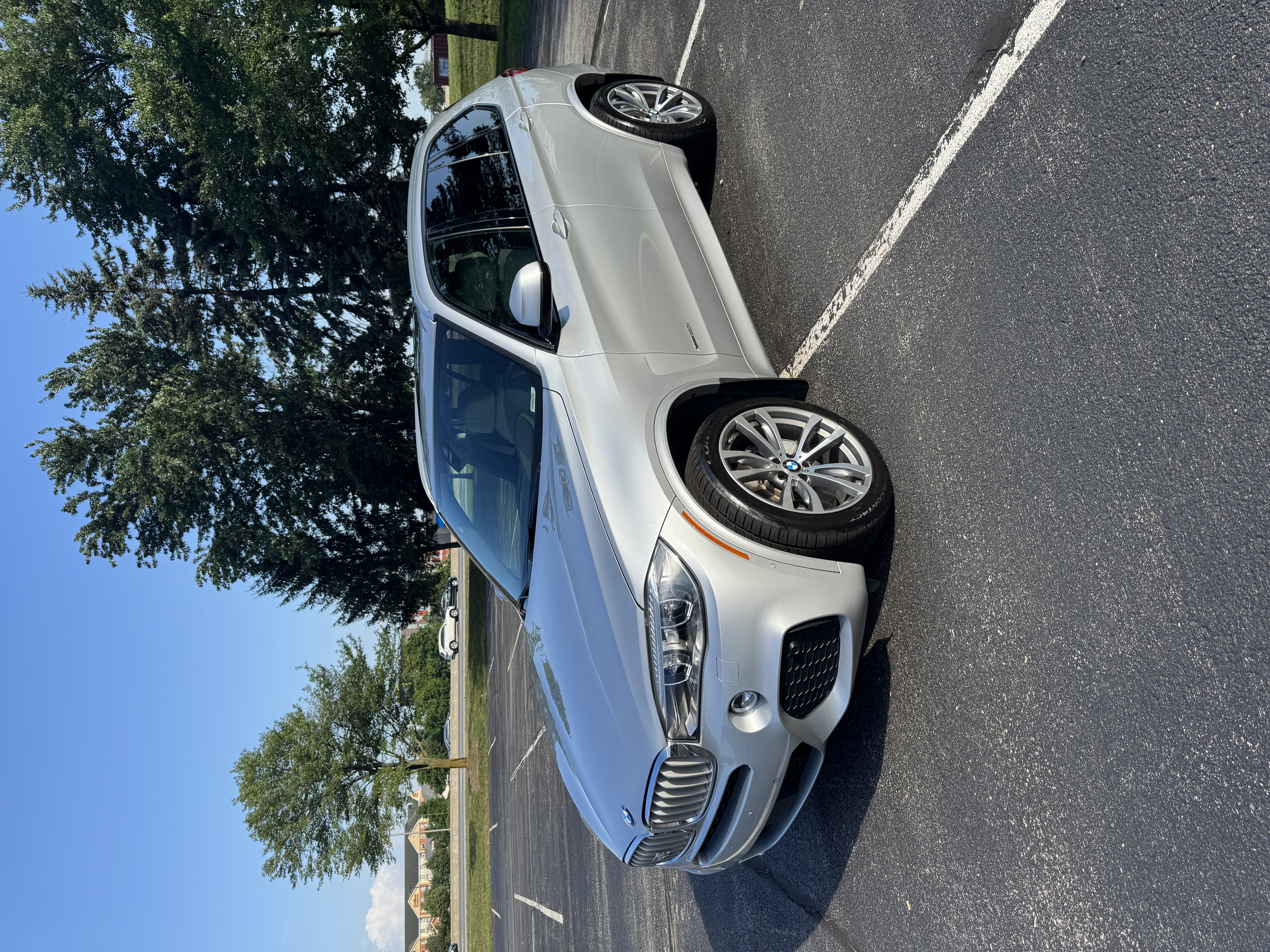 Used 2017 BMW X5 xDrive50i AWD/4WD image 5