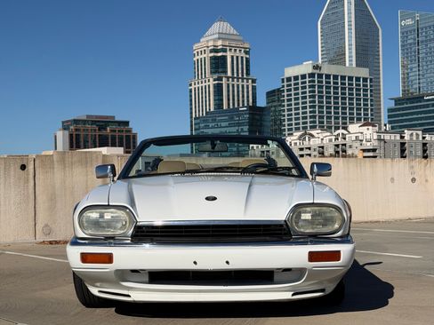 Used 1996 Jaguar XJS 4.0 Convertible image 21