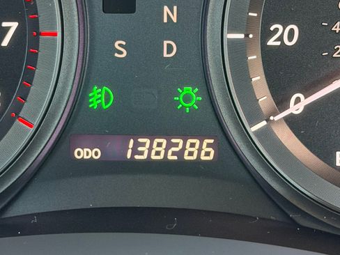 Used 2007 Lexus ES 350 w/ Premium Plus Pkg FWD image 17