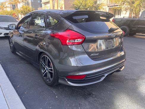 Used 2015 Ford Focus ST FWD image 9