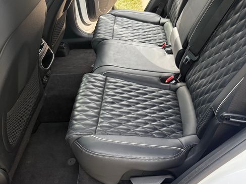 Used 2022 Genesis GV70 3.5T Sport w/ Sport Advanced Package image 9