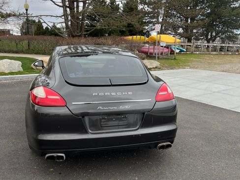 Used 2011 Porsche Panamera Turbo image 6