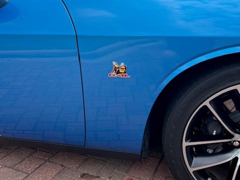 Used 2016 Dodge Challenger R/T Scat Pack w/ Leather Interior Group image 6