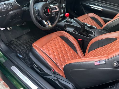 Used 2023 Ford Mustang GT Premium w/ GT Performance Package RWD image 9