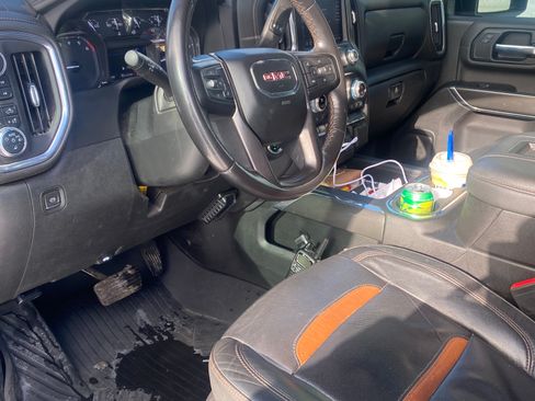 Used 2022 GMC Sierra 2500 AT4 image 12