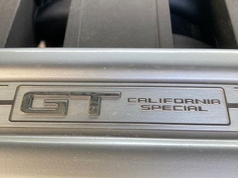 Used 2021 Ford Mustang GT Premium w/ Equipment Group 401A RWD image 31