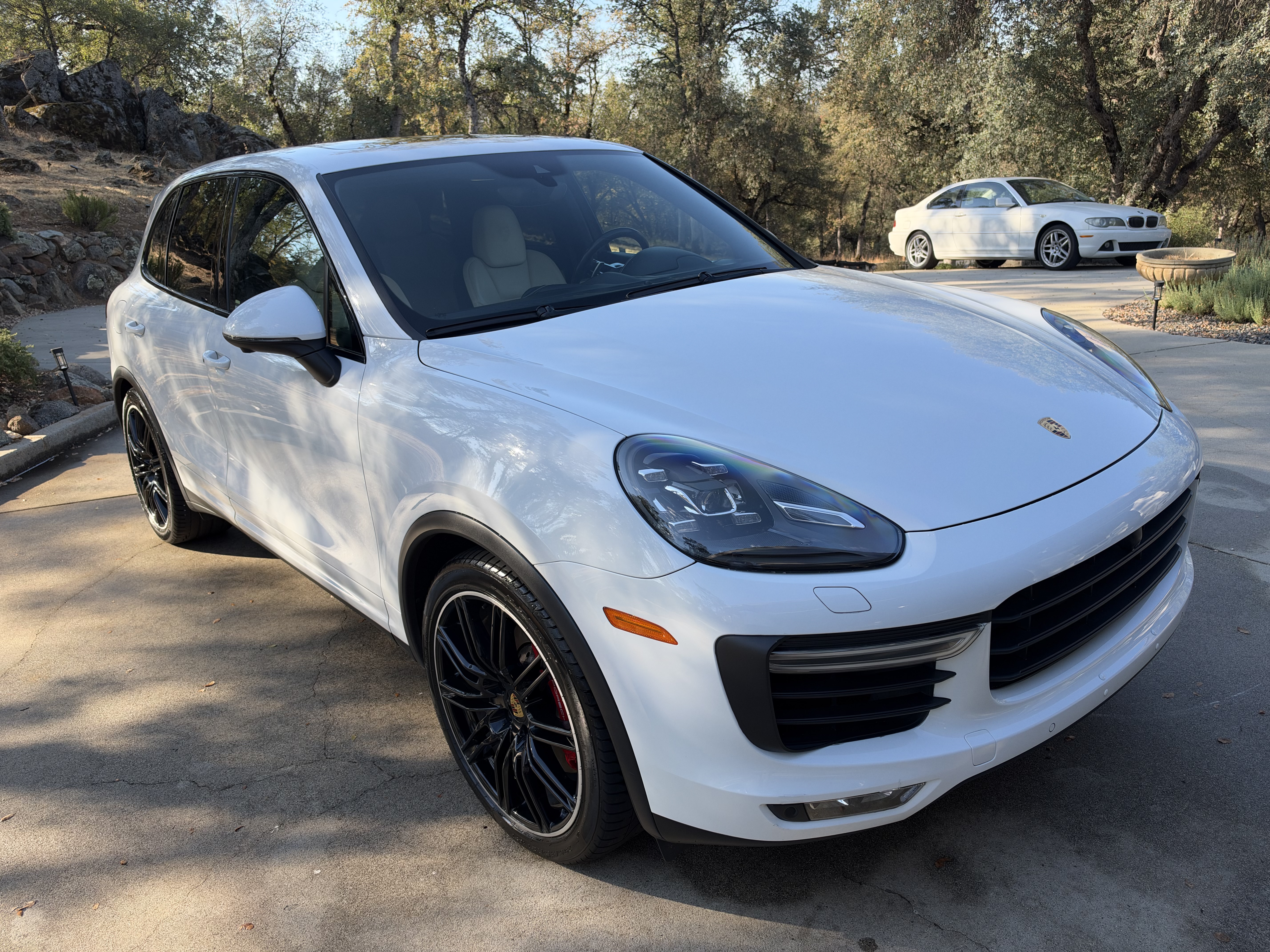 Used 2018 Porsche Cayenne AWD/4WD image 12