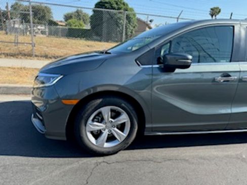 Used 2019 Honda Odyssey EX-L image 8