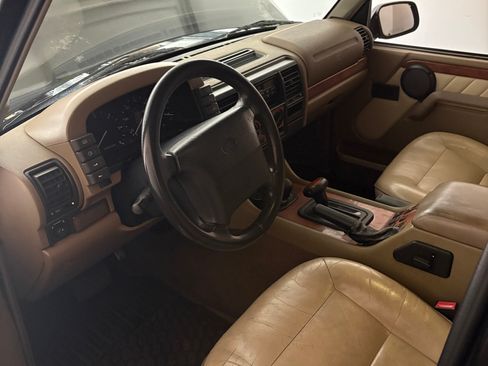 Used 1998 Land Rover Discovery LSE image 10