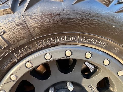 Used 2003 GMC Sierra 1500 SLE w/ Suspension Package, Off-Road image 10