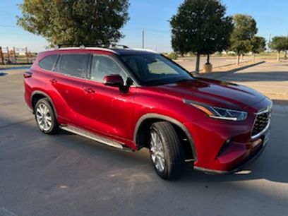 Used 2021 Toyota Highlander Limited