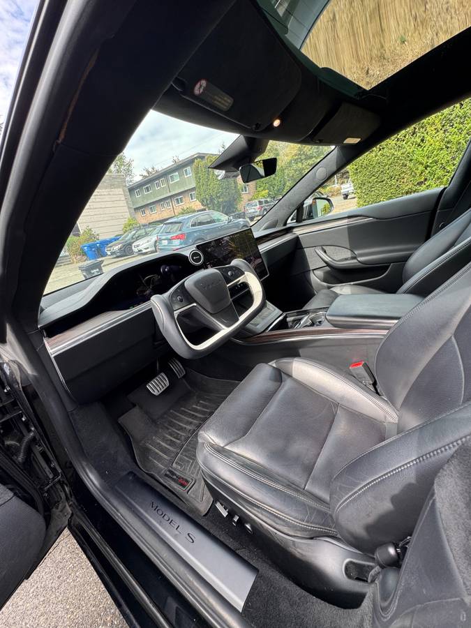Used 2022 Tesla Model S Standard Range AWD/4WD image 8
