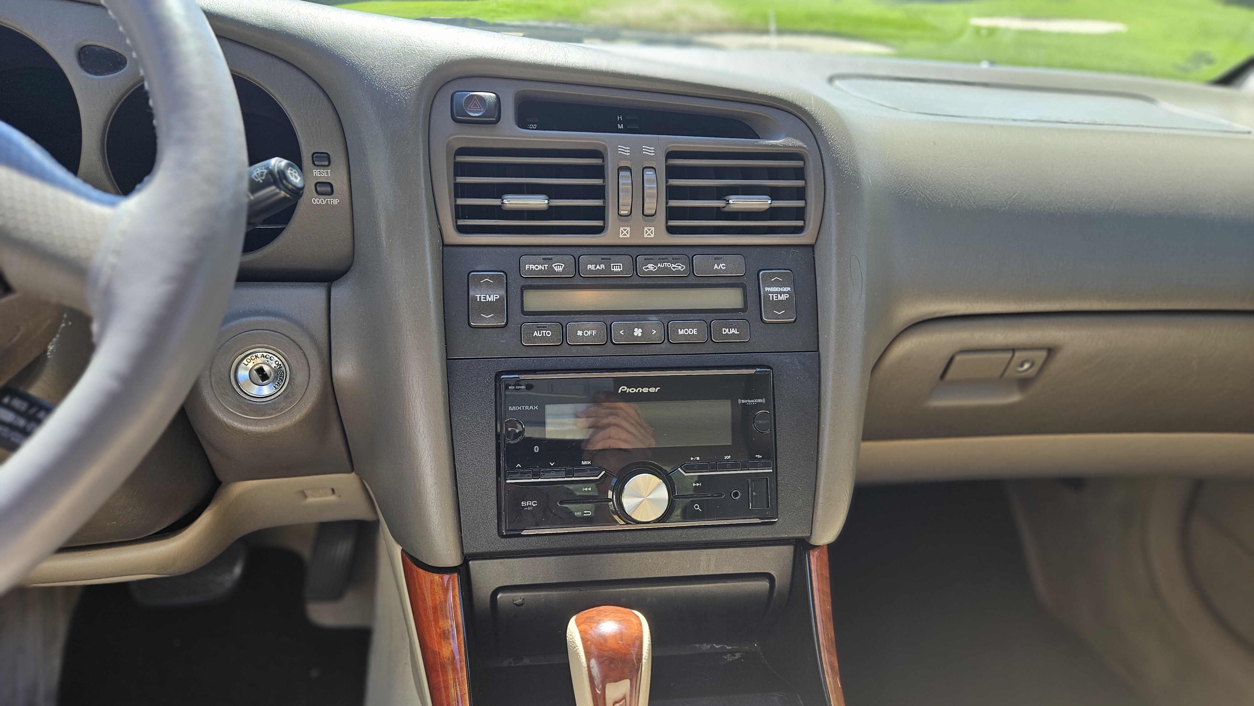 Used 2000 Lexus GS 300 RWD image 4