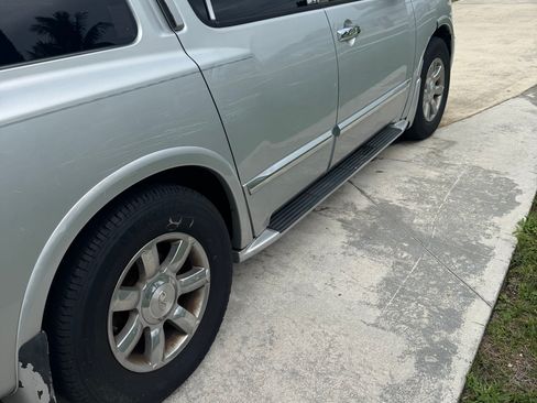 Used 2007 INFINITI QX56 2WD image 4