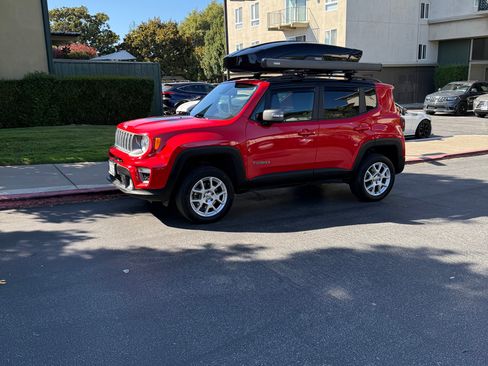 Used 2021 Jeep Renegade Limited AWD/4WD image 8