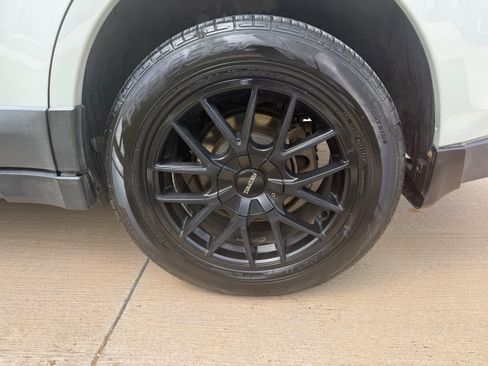 Used 2014 Subaru Outback 2.5i Limited w/ Moonroof Package image 26