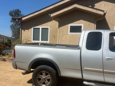 Used 2003 Ford F150 Lariat image 4