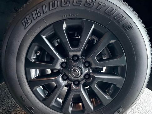 Used 2022 Lexus GX 460 image 14