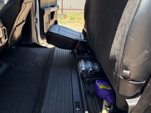 Used 2020 Ford F350 Lariat w/ Lariat Ultimate Package AWD/4WD image 18