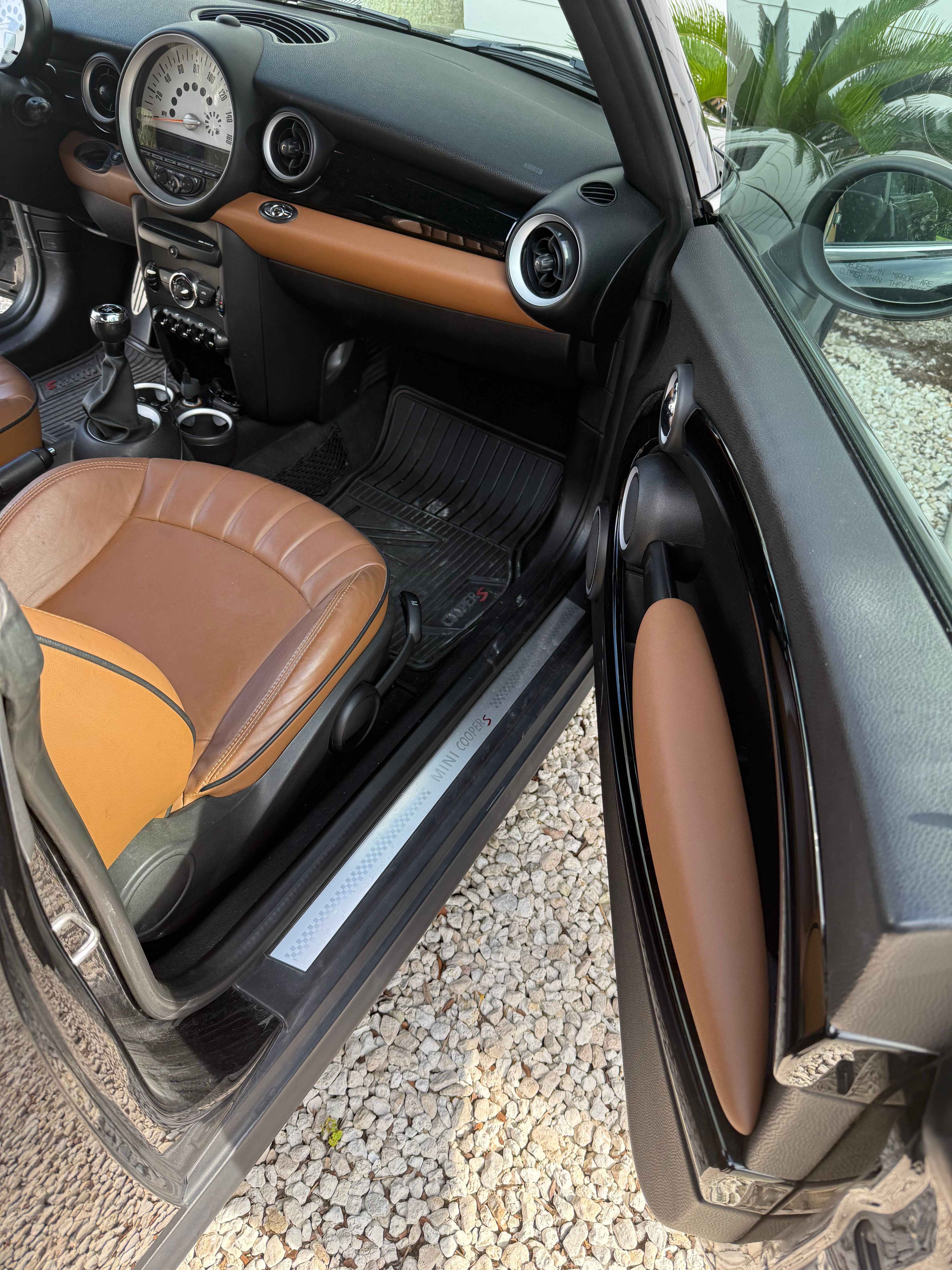 Used 2014 MINI Cooper S FWD image 9