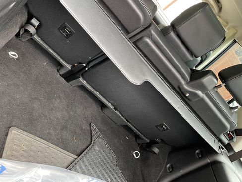 Used 2003 Land Rover Discovery SE AWD/4WD image 10