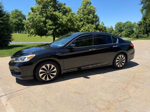 Used 2017 Honda Accord EX-L image 20
