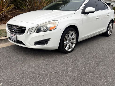 Used 2013 Volvo S60 T6 Premier Plus image 5