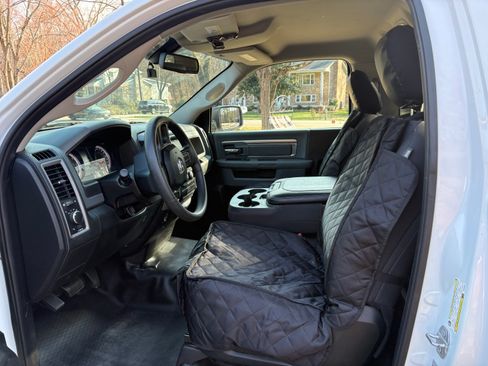 Used 2019 RAM 1500 Tradesman w/ Power & Remote Entry Group image 8