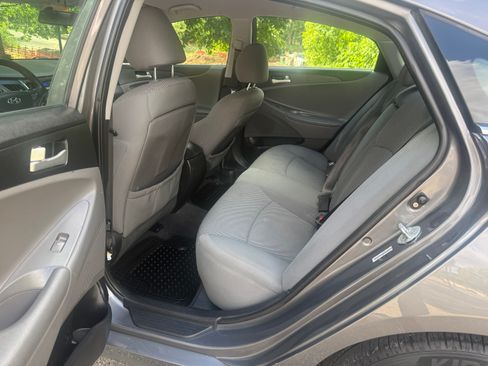 Used 2011 Hyundai Sonata GLS FWD image 17