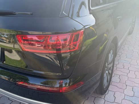 Used 2019 Audi Q7 3.0T Premium Plus w/ Premium Plus Package image 5