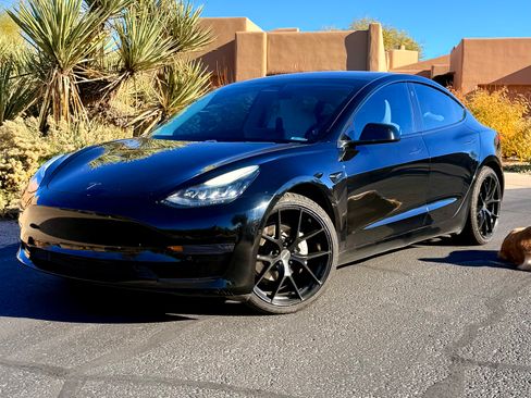 Used 2019 Tesla Model 3 Long Range image 12