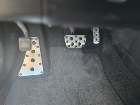 Used 2013 Lexus CT 200h w/ F Sport Pkg w/Nuluxe Trim image 11