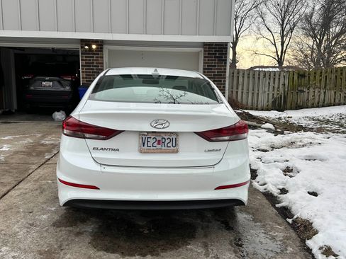 Used 2017 Hyundai Elantra Limited w/ Limited Ultimate Package 05 image 4