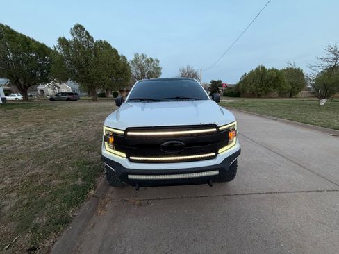 Used 2019 Ford F150 XLT w/ Equipment Group 302A Luxury image 5