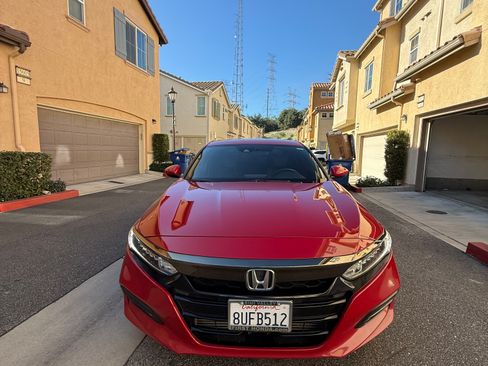 Used 2020 Honda Accord Sport image 4